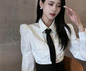 17c吃瓜网黑料爆料精选，收藏你的专属八卦名单！