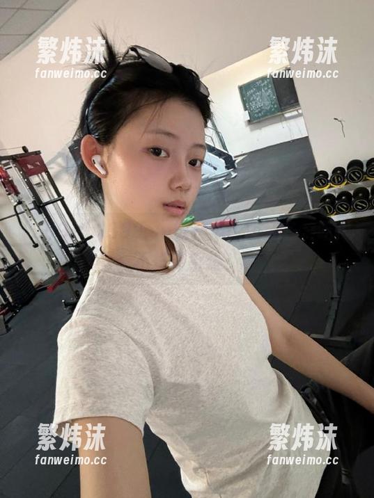399.su 399.su链接瓜比饭还多,吃瓜不长肉都难!