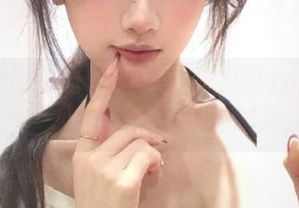 手机直达51吃瓜网app，随时随地追踪最新吃瓜趣闻