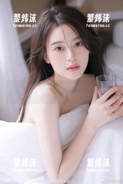 收藏“718.st”上的精彩吃瓜内容，不容错过的爆料