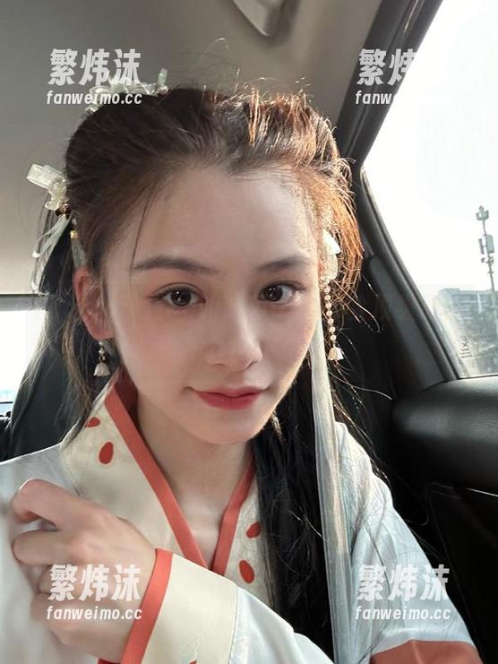 下载cgw吃瓜app体验顶级动漫游戏盛宴