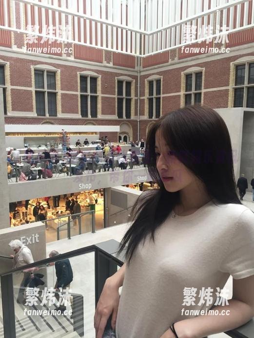 吃瓜网在线观看：新鲜娱乐资讯发布，带你一起吃瓜