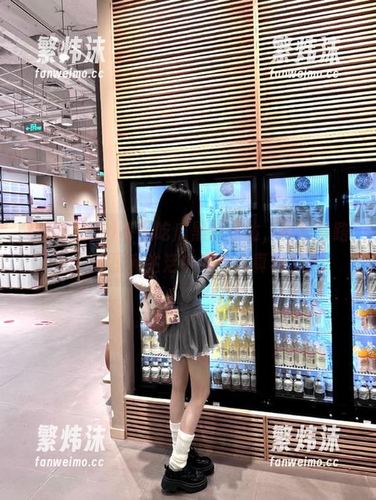 每日吃瓜黑料直达，揭秘各路明星私生活中的惊人真相