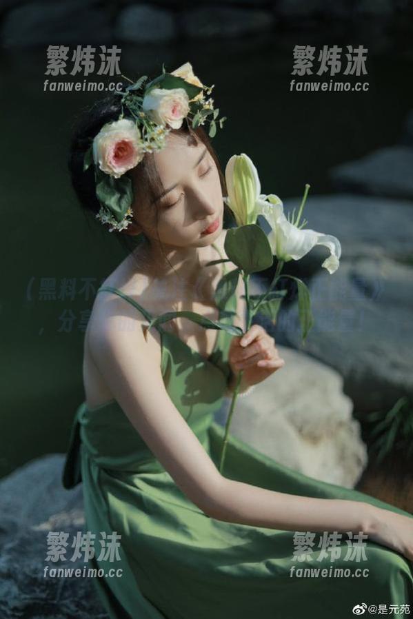 关注《黑料不打烊正能量》，分享你的见闻，点亮生活的正能量！