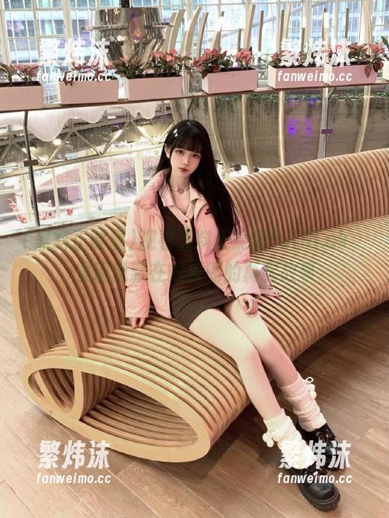 观看黑料正能量fuli8.sk，发现隐藏在娱乐圈的真实故事