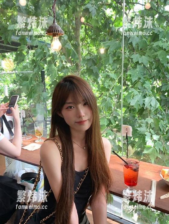黑料社在线，最全黑料资源汇总，惊喜网址等着你来访问哦！